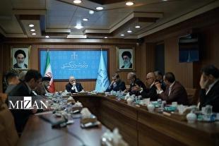 عزم جدی دولت و قوه قضاییه برای رفع موانع پیش‌روی فعالان اقتصادی