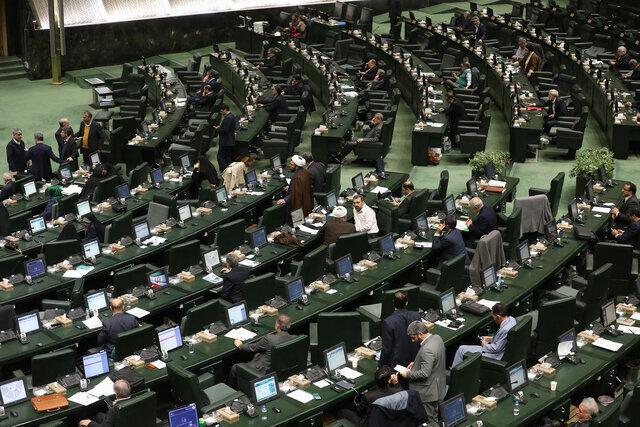 بررسی طرح نامگذاری «روز ملی اقتدار موشکی» در مجلس