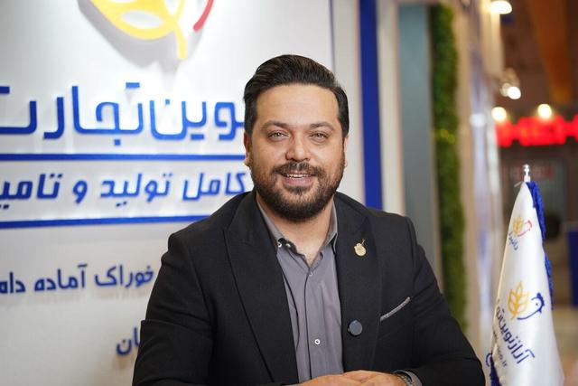 دریافت مجوز ۲ میلیون قطعه مرغ گوشتی توسط «آراز نوین تجارت» | کلنگ زنی «شهر مرغ آراز نوین»