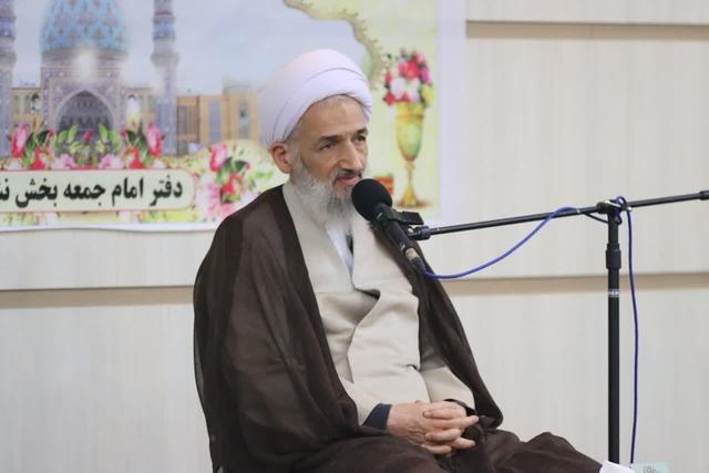 آیت الله لائینی: مردمی سازی مساجد کلید پیشرفت و پویایی محلات است