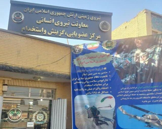 احمدی: نیروی زمینی ارتش در مقطع افسری و درجه‌داری همرزم می‌پذیرد