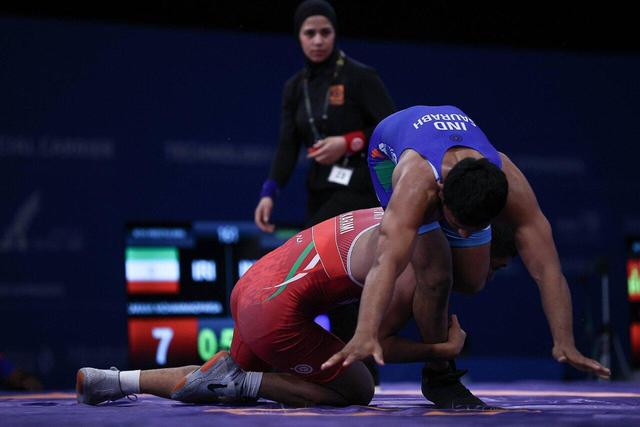 صعود دو کشتی‌گیر به فینال و رده‌بندی/ دو ملی پوش ایران در شانس مجدد