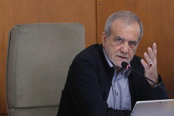 پزشکیان: حقوق و پاداش باید بر اساس بررسی دقیق عملکرد پرداخت شود