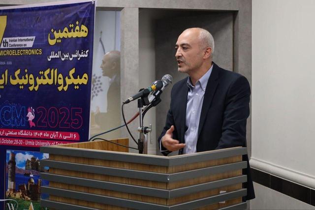 پوراسد: ارومیه قابلیت تبدیل شدن به قطب الکترونیک کشور را دارد