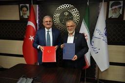 امضای تفاهم‌نامه همکاری‌های امنیتی ایران و ترکیه