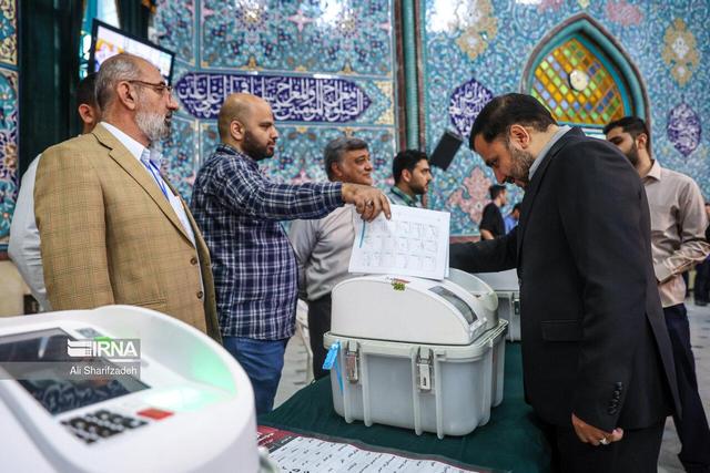 تقویت سرمایه اجتماعی و وفاق سیاسی، محور برنامه‌ انتخاباتی اصفهان است