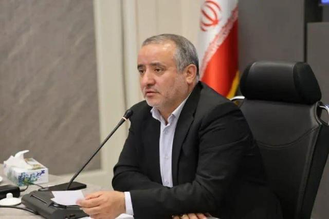 استاندار: خراسان جنوبی جزو استان‌های پیشرو کشور در توسعه نیروگاه‌های خورشیدی است