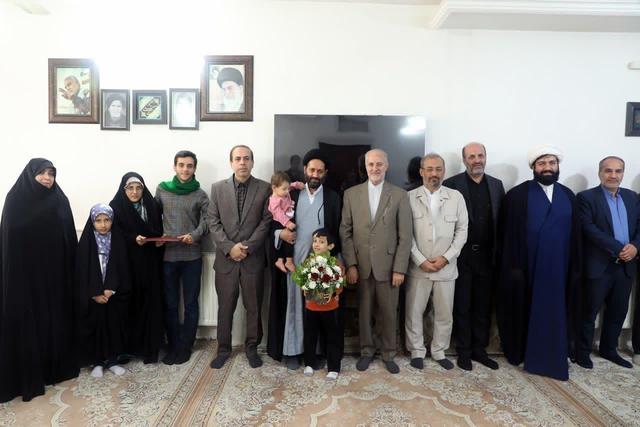 فتح قله‌های علم نویدبخش آینده‌ای روشن برای کشور است