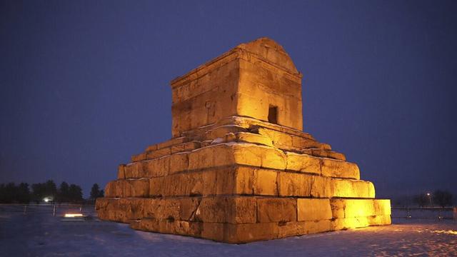 روز کوروش کبیر؛ بزرگداشت پادشاه عدالت و آزادی‌خواه ایران‌زمین