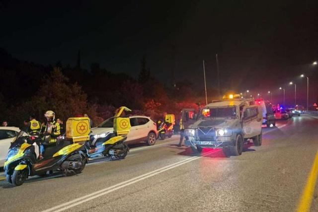 حمله خودرویی یک فلسطینی به پلیس رژیم صهیونیستی