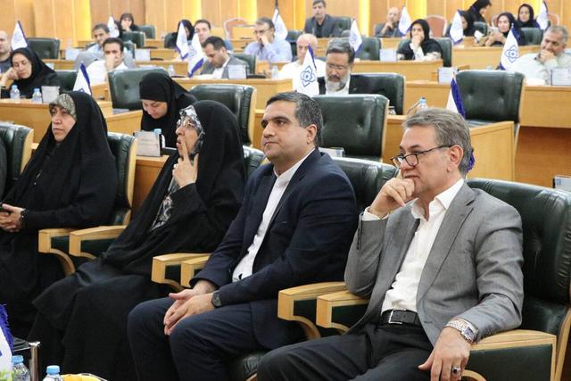 حضور اعضای کمیسیون بهداشت در آیین نکوداشت سی‌ویکمین روز ملی سلامت در مشهد