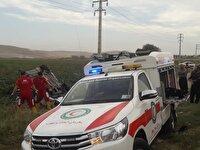 جان باختن یک تن در واژگونی خودرو در محور بوکان به میاندوآب
