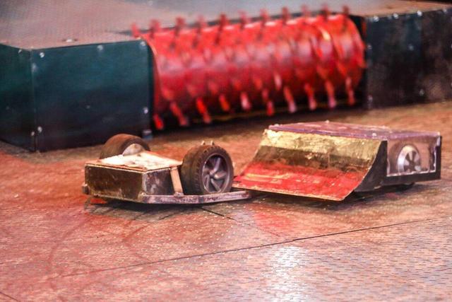 آغاز رقابت فینال ربات های جنگجو برای کسب قهرمانی