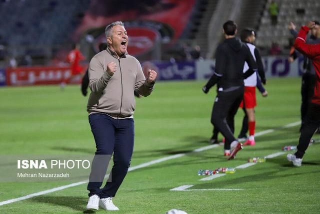 سرمربی و کاپیتان تراکتور محروم شدند