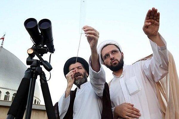 خاطرات هاشمی: برای افتتاح همایش [رؤیت] هلال [ماه] به فرهنگسرای نیاوران رفتیم