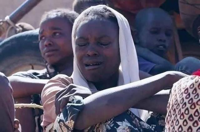 ویدئوی۱۶+ ؛ قتل‌عام فجیع مردم سودان توسط گروه آراس‌اف | آنها هر فرد غیرعرب را بلافاصله می‌کشند