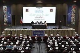 گردهمایی مبلغین استان همدان با حضور آیت الله مروی