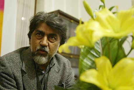 شاعری که هنوز در دل دفتر مشق‌ها زنده است