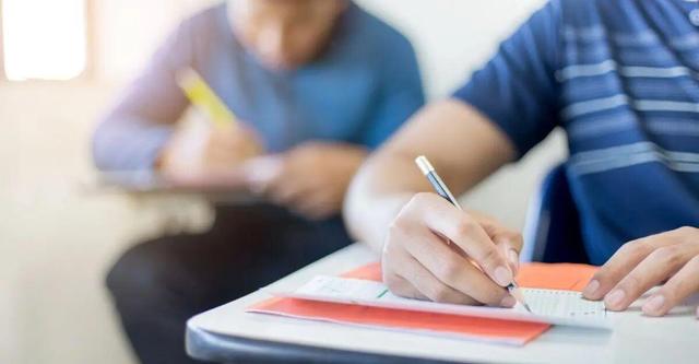 رقابت ۱۲ هزار نفر در آزمون دکتری تخصصی علوم پزشکی