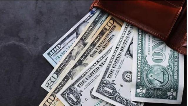 قیمت دلار و سایر ارزها ۸ آبان ۱۴۰۴