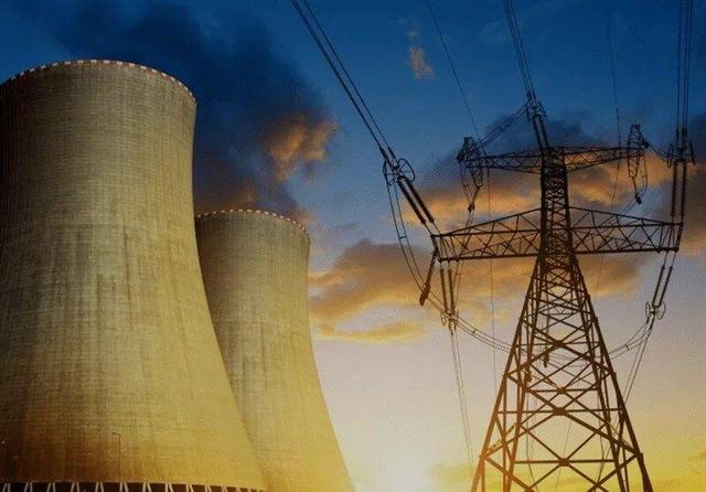 نیروگاه دماوند تأمین کننده ۴۳ درصد برق استان تهران