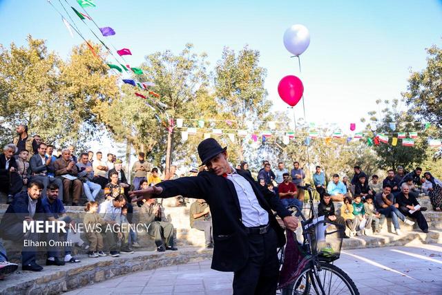 نمایش‌های بخش فراگیر معلولان جشنواره تئاتر مریوان