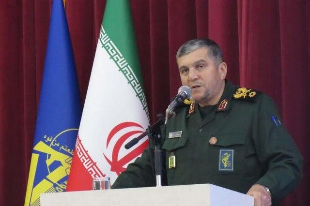 دبیر قرارگاه محرومیت‌زدایی سپاه: کمک به زنان سرپرست خانوار در اولویت است