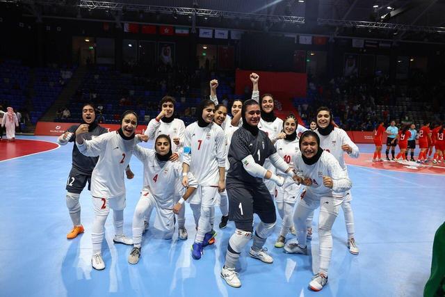 قهرمانی بدون شکست دختران هندبال ایران در بحرین