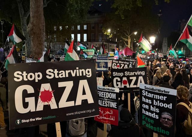 آتشبس به میل اسرائیل؛ لندن بار دیگر صحنه اعتراض حامیان فلسطین شد+فیلم