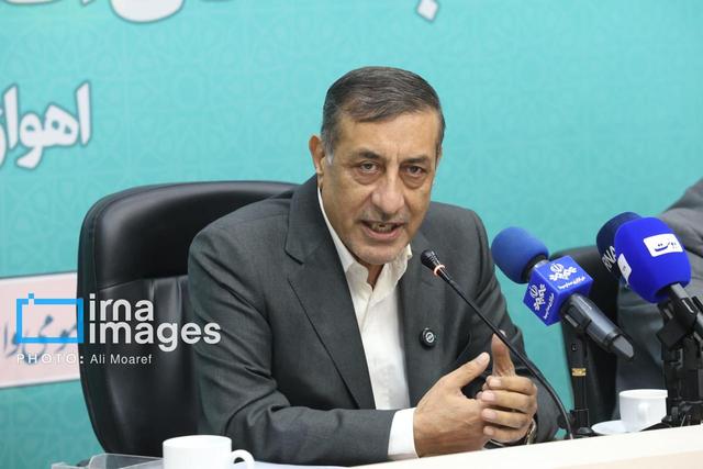 قائم‌پناه: پیگیری طرح‌های راه‌آهن شلمچه و مقابله با آلودگی هوای خوزستان در اولویت دولت است