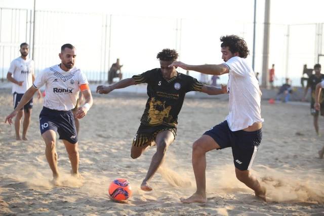 لیگ برتر فوتبال ساحلی؛ شهرداری بندرعباس، ملوان بندر انزلی را درهم کوبید