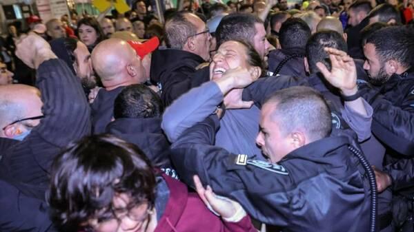 افشای اتاق شکنجه پلیس اسرائیل برای تماشاگران+ فیلم