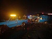 تصادف در اتوبان تهران کرج با ۱۱ مصدوم و ۳ فوتی