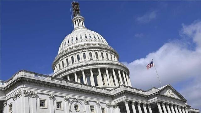 مصوبه سنای آمریکا برای متوقف کردن جنگ تعرفه‌ای ترامپ