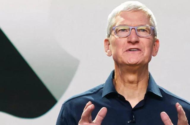 تیم کوک می‌گوید هوش مصنوعی‌های بیشتری به اپل خواهند آمد