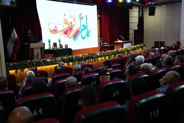 اعزام زائر به مشهدالرضا(ع) از محل موقوفات