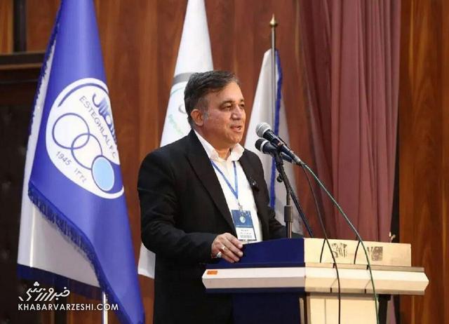 تاجرنیا شایعات مدیرعاملی استقلال را رد کرد