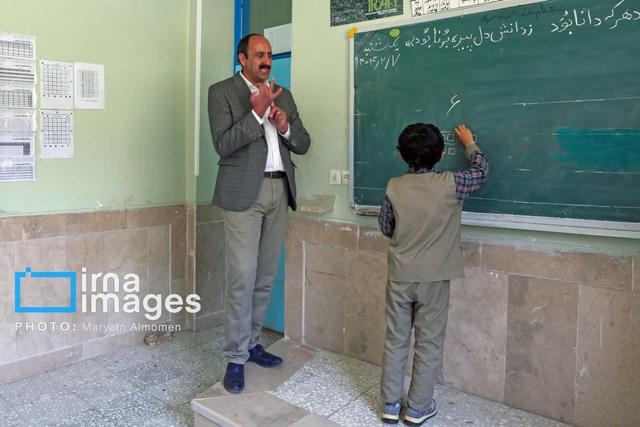 انتصابات مدیران مدارس قزوین مبتنی بر شایستگی و ثبات است