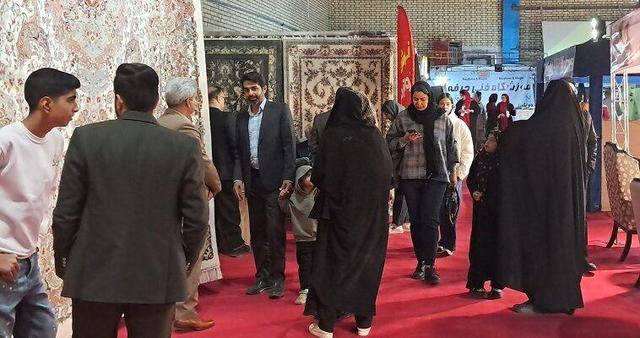 فیلم| برگزاری نخستین نمایشگاه جهیزیه و ازدواج آسان در تربت‌ حیدریه