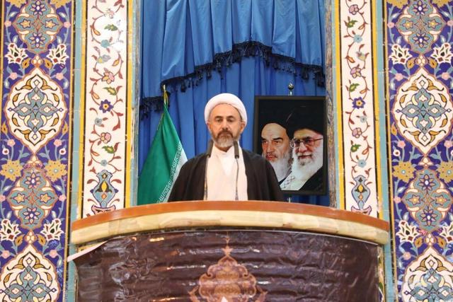 امام‌جمعه ایلام: ایران الگوی ایستادگی ضد نظم‌جهانی ظالمانه است