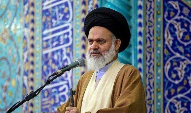 ۱۳ آبان نماد ایستادگی ملت ایران در برابر سلطه‌طلبی آمریکاست