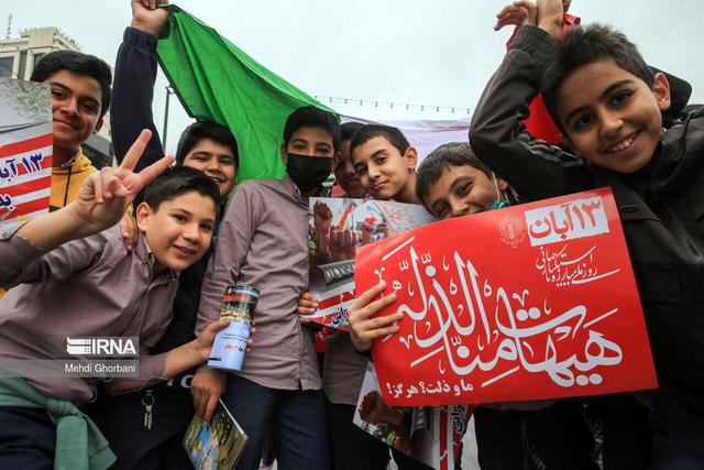 امام جمعه آستارا: ۱۳ آبان روز استکبار ستیزی و هوشیاری ملت ایران است