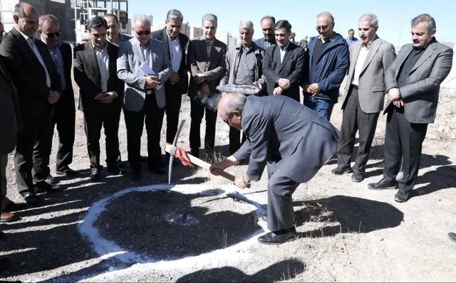 معاون استاندار زنجان: مشارکت خیرین در مدرسه‌سازی زمینه‌ساز رشد جامعه است