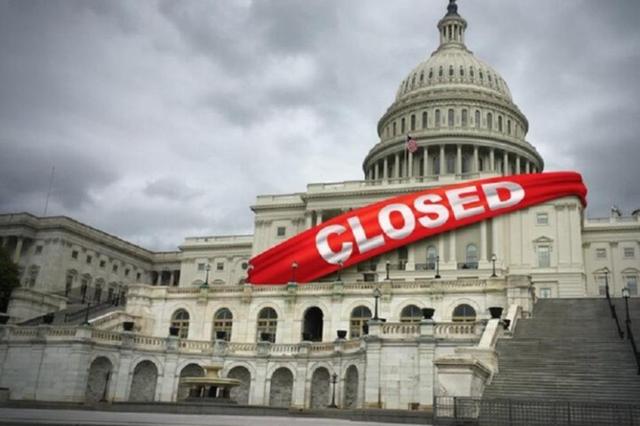 ترامپ در ماه دوم تعطیلی دولت