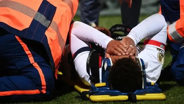 بحران مصدومیت در پاری‌سن ژرمن؛ دزیره دوئه تا ۲۰۲۶ خانه‌نشین شد