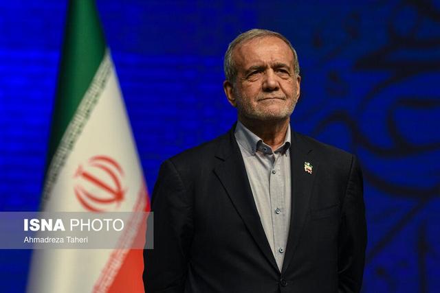 پزشکیان جلسه فوری و محرمانه نداشته است/ تصمیم برکناری یکی از وزرا کذب محض است