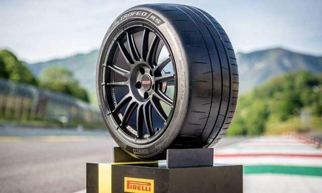 «پیرلی» بهترین سازنده تایرهای چهار فصل سال شد