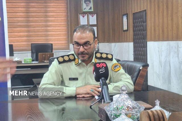 فرمانده انتظامی بهارستان از دستگیری ۱۰۰ حامل سلاح سرد خبر داد