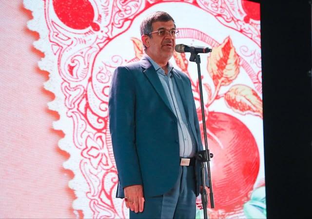 بابایی: تولید سالانه ۱۰۰ هزار تن انار در استان یزد