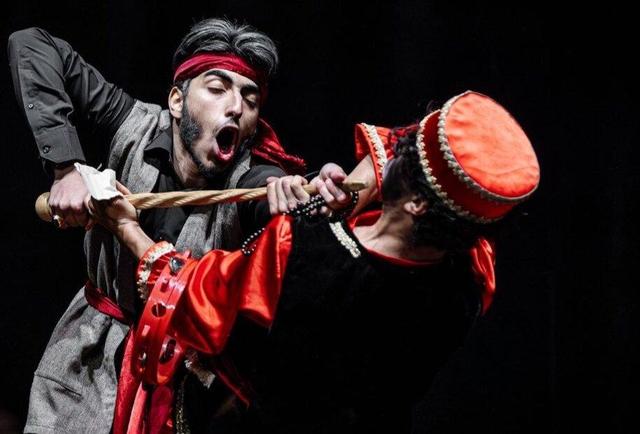 «غم غربت در دیار» با ۱۰ اجرا در «سنگلج» ۱۶ میلیون تومان فروخت!